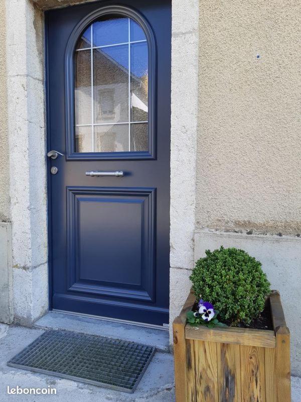 Gite La Petite Maison Horlogere Et Jacuzzi , Raquettes Les Fontenelles Exterior photo